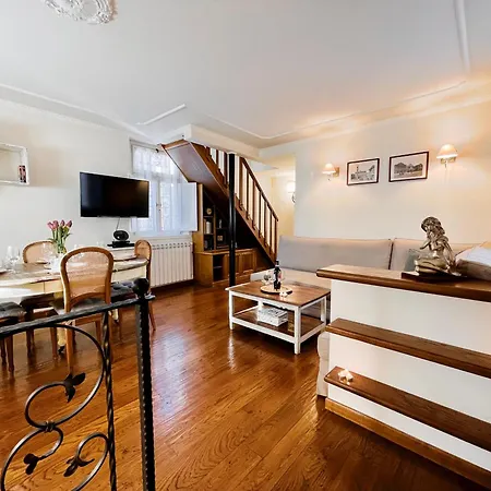 Sonia Campo De' Fiori Apartment Rome